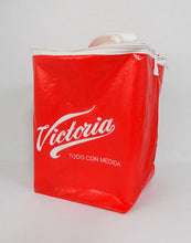 Cargar imagen en el visor de la galería, Hielera Bolsa-ALMENDRO